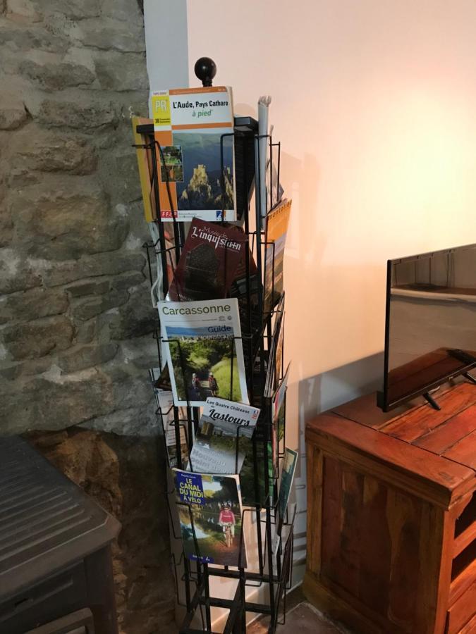Le Grenier De Manee Villa Villemoustaussou Exteriör bild
