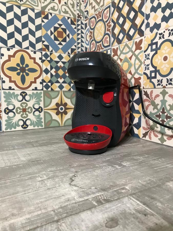 Le Grenier De Manee Villa Villemoustaussou Exteriör bild